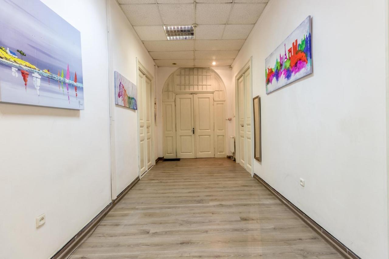 Hostel Best Time Λβιβ Εξωτερικό φωτογραφία
