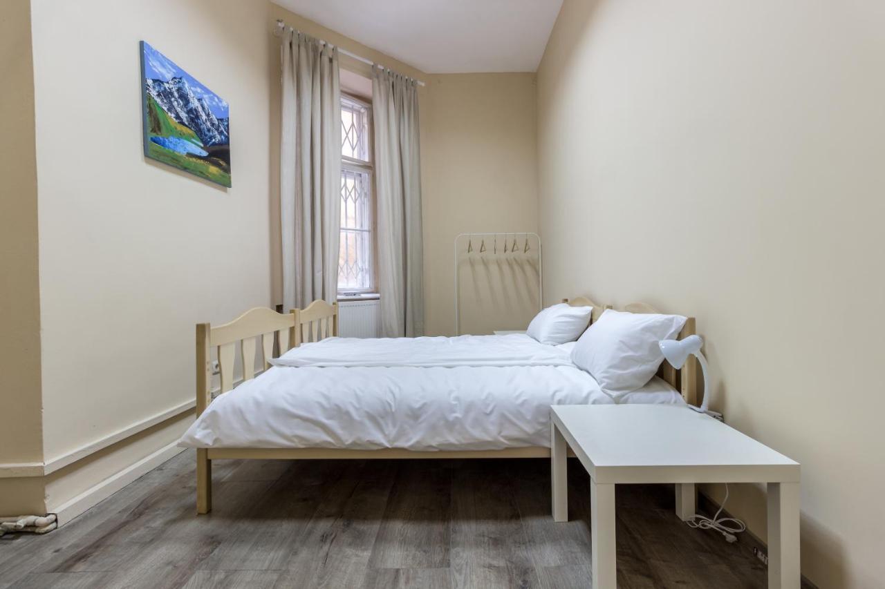 Hostel Best Time Λβιβ Εξωτερικό φωτογραφία